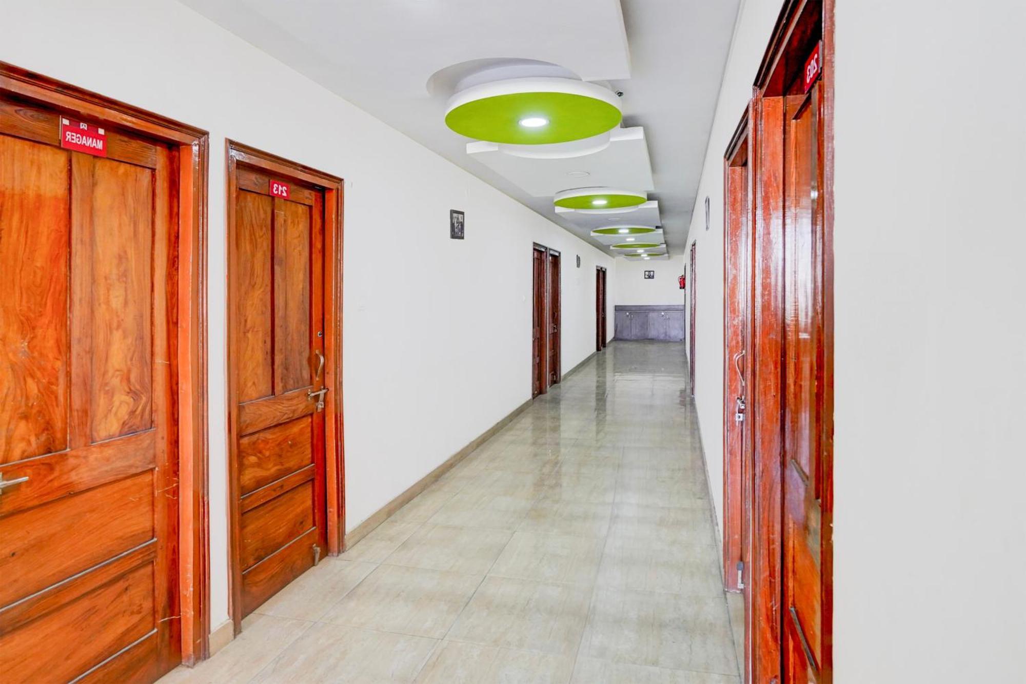 Super Hotel O Jwalapur Near Prem Ashram ハリドワール エクステリア 写真